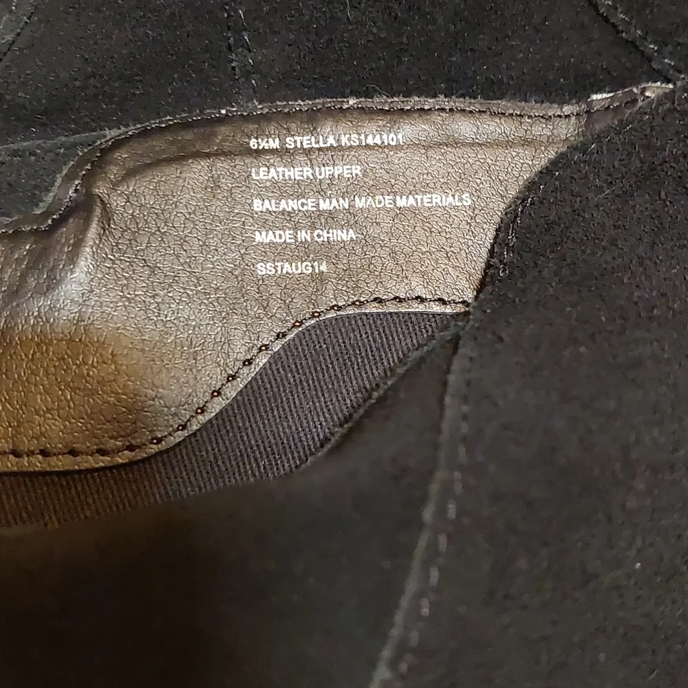 Kensie black suede
